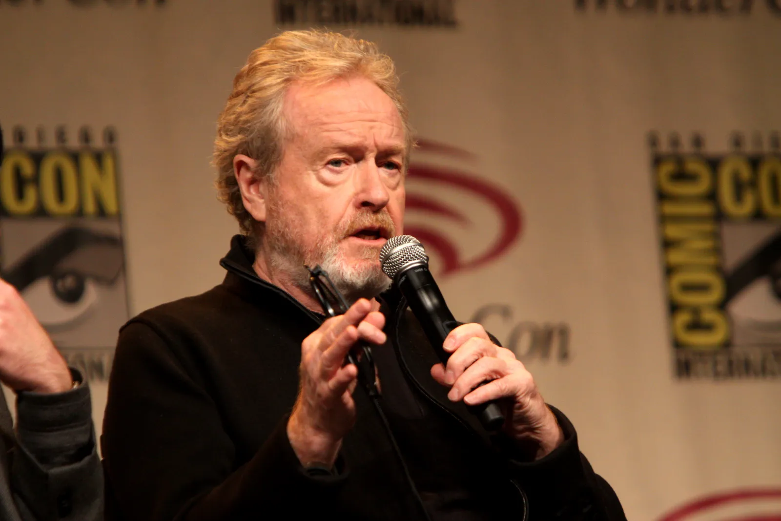 Director Ridley Scott.