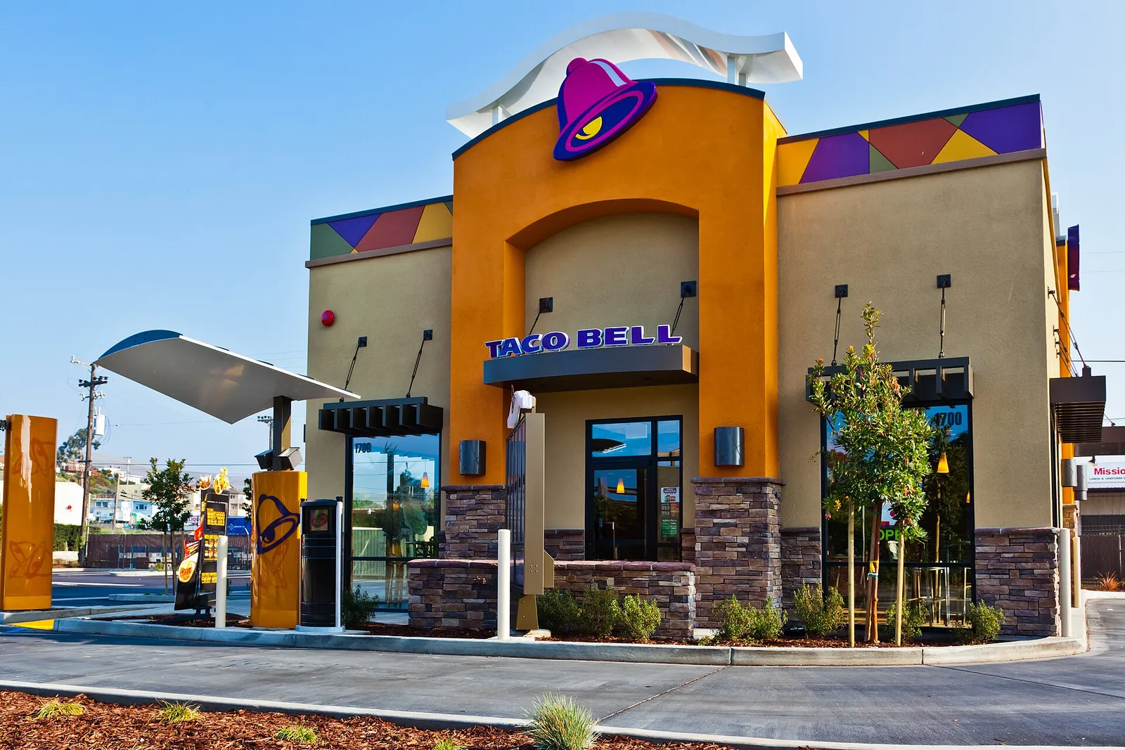 A Taco Bell restaurant in California