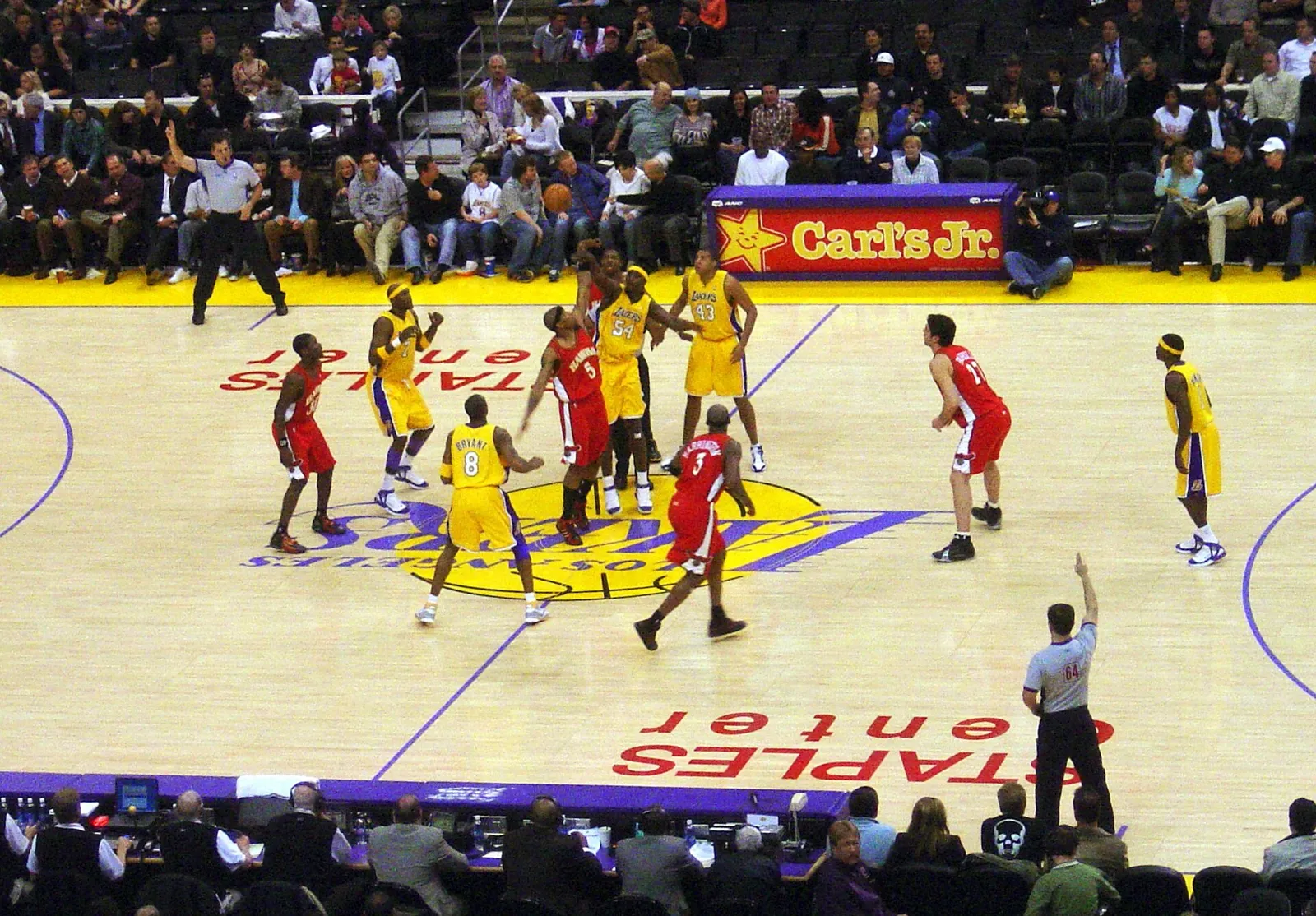 The Los Angeles Lakers during a game.