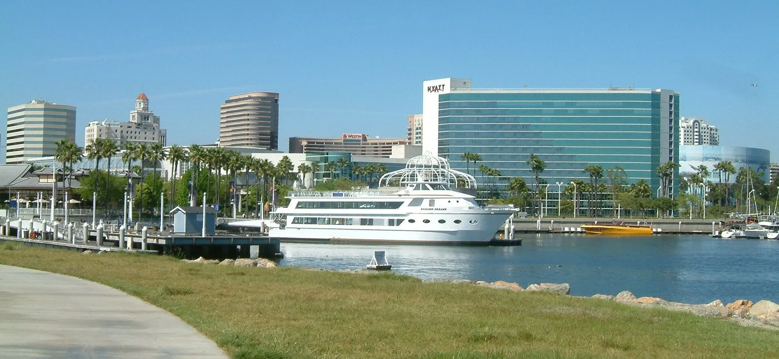 The Long Beach skyline