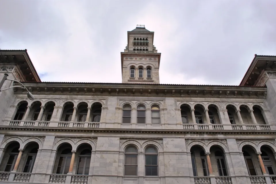 A United States federal building and courthouse.