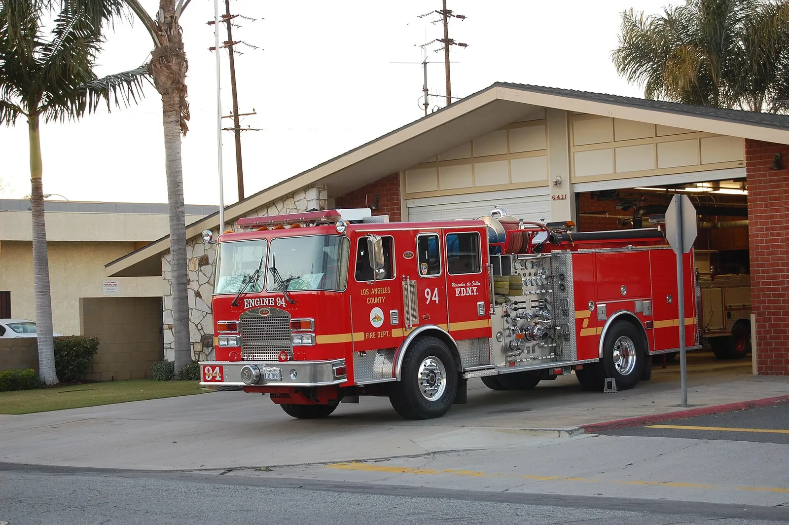 A Los Angeles County Fire Department engine