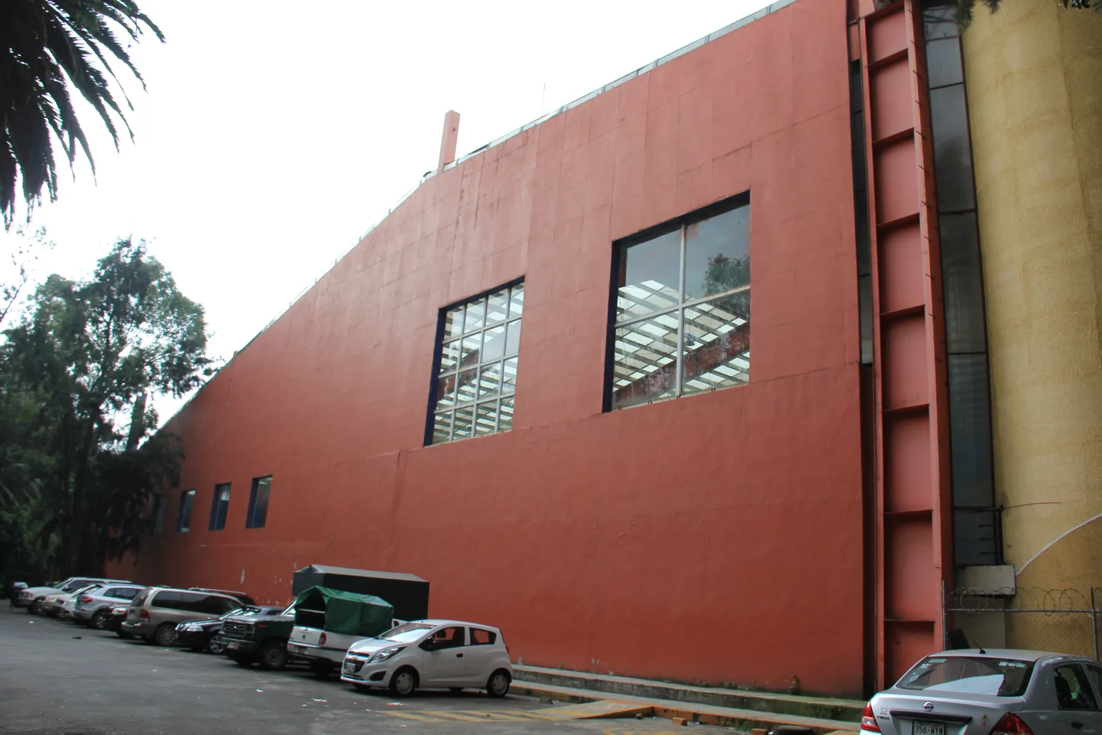 A municipal sports complex in Xochimilco, Mexico City.